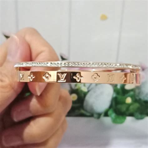 gelang louis vuitton emas|louis vuitton jewellery catalog.